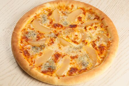 Блю чиз с грушей и сырным краем