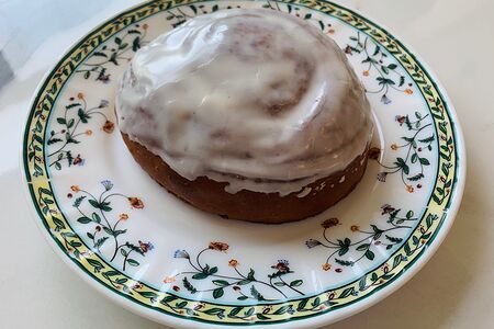 Булочка с корицей