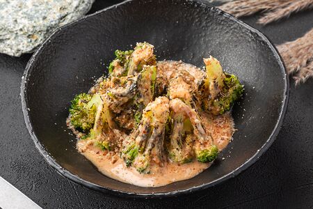 Брокколи в азиатском соусе