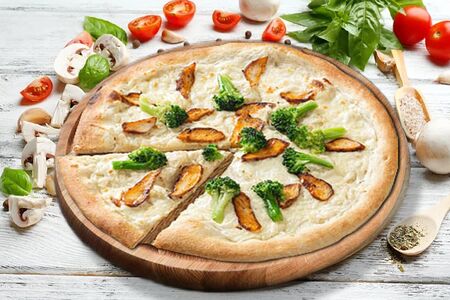 Пицца Бьянка с курицей