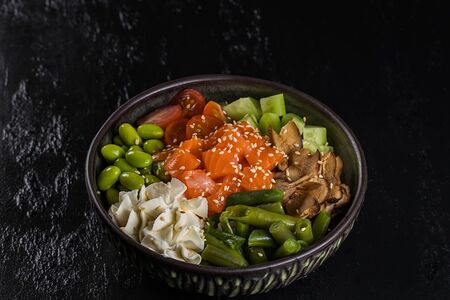 Поке с цыпленком