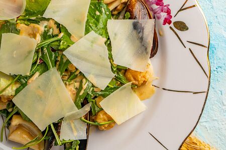 Салат с морепродуктами