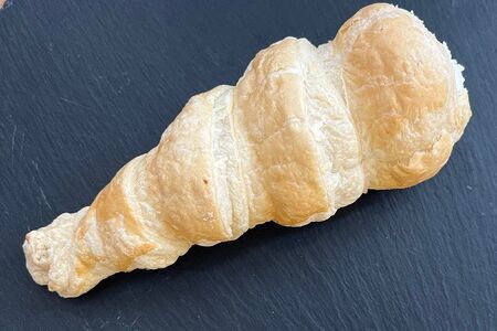 Трубочка со взбитыми сливками