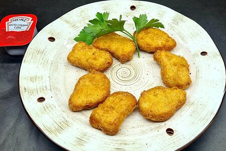 Наггетсы с соусом