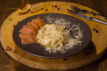 Паста с лососем