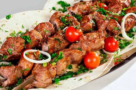 Шашлык из cвинoй шеи