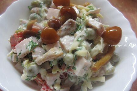 Салат курица с грибами