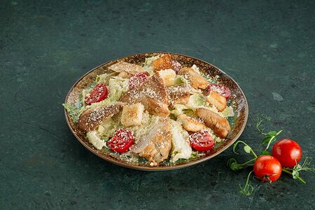 Цезарь с курицей