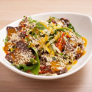 Салат с телятиной