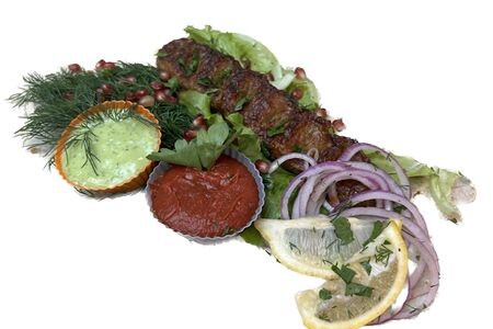 Люля-кебаб из говядины в лаваше