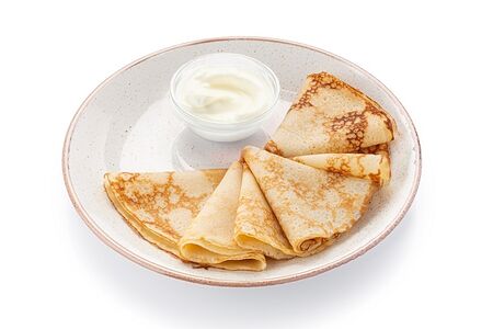 Домашние блинчики со сметаной