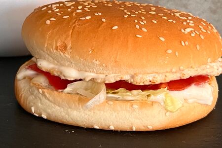 Чикен бургер L