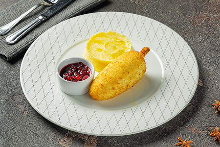 Котлета По-киевски с картофельным пюре