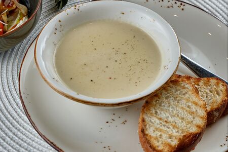 Крем суп-сырный