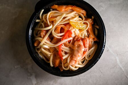 Лапша удон с курицей