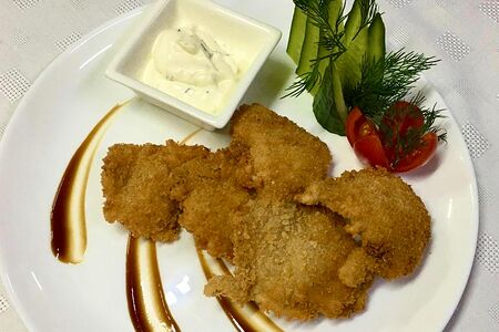 Куриные наггетсы с соусом Тартар