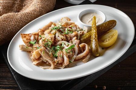 Уши свиные чесночные