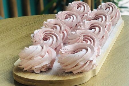 Зефир ягодный Клубника