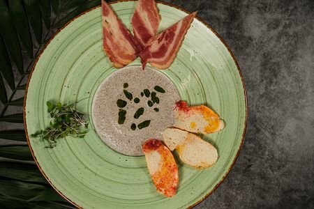 Крем-суп грибной