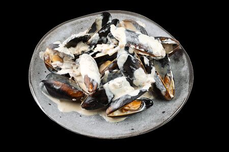 Мидии в сливочном соусе