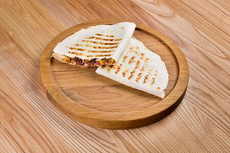 Кесадилья с говядиной