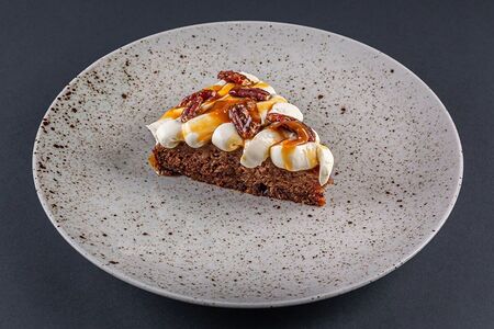 Финиковый пирог