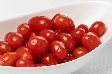 Томаты черри маринованные