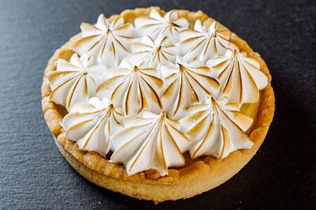 Тарт лимонный