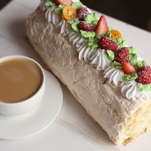 Меренговый рулет