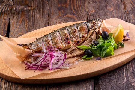 Форель на решетке