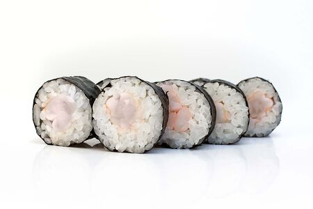 Хосомаки с креветкой