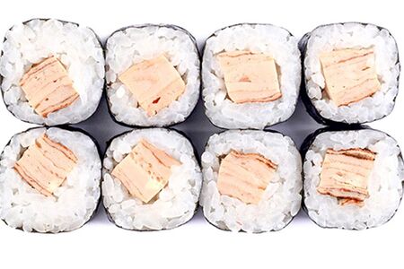 Классический ролл с курицей