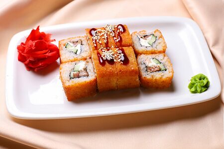 Горячий ролл Осака маки