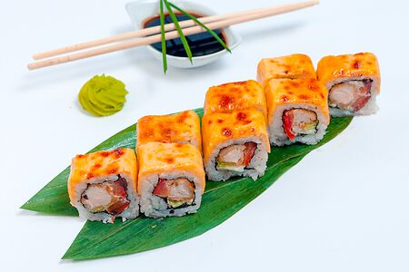 Теплый ролл Цезарь