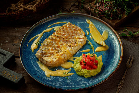 Судак запеченный