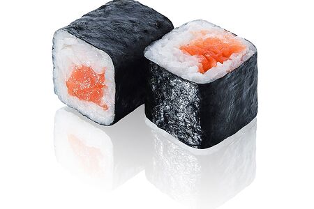 Классический ролл с лососем