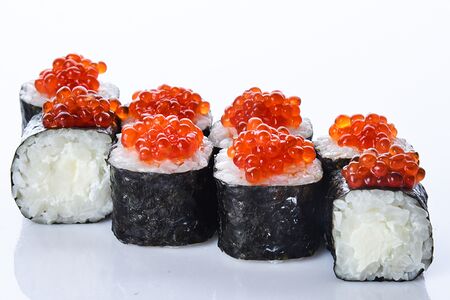 Икура маки