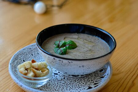 Крем-суп грибной