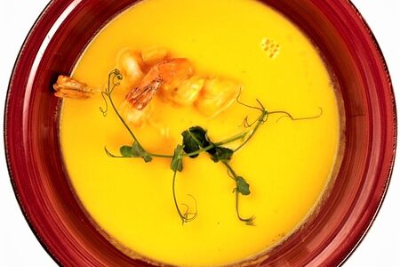 Крем-суп из тыквы с креветками