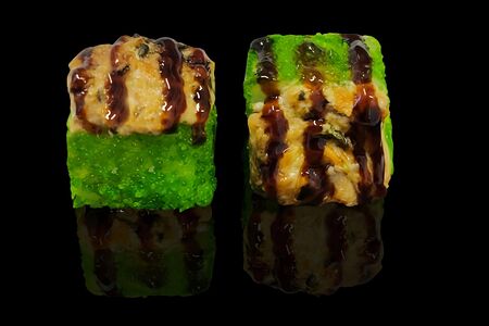 Запеченный ролл с мидиями