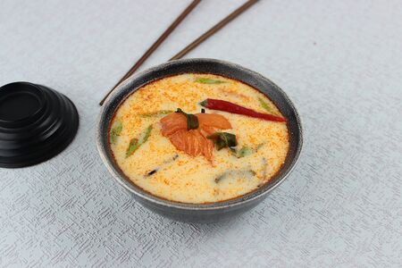 Суп кимчи лосось