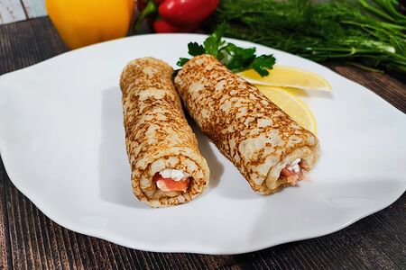 Блины с семгой и сыром