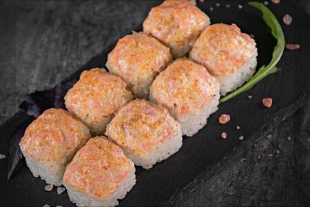 Запеченный ролл Фила гриль