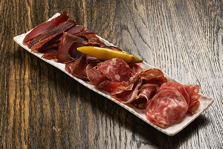 Мясная тарелка