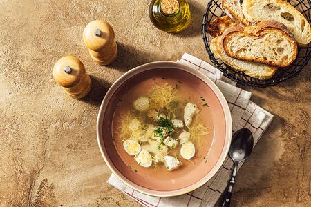 Куриный супчик с лапшой