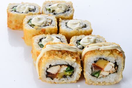 Теплый ролл Цезарь