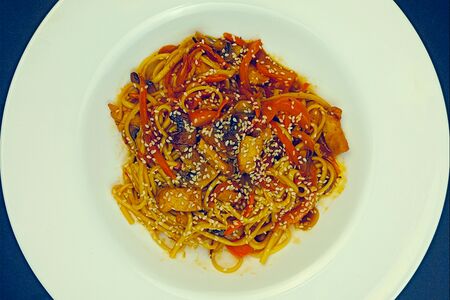 Вок с курицей