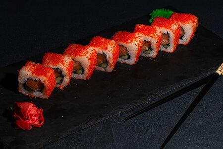 Калифорния с лососем