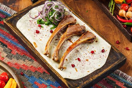 Шашлык из бараньей корейки