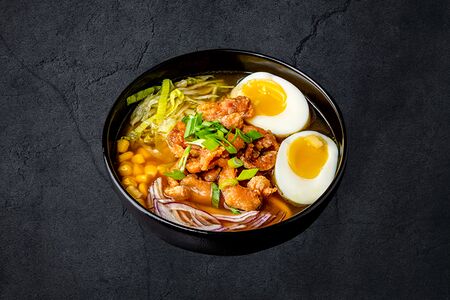 Рамен с курицей